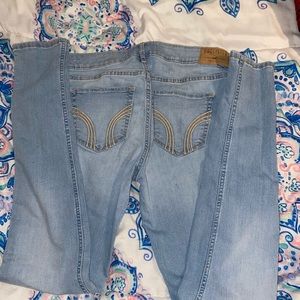 Light wash Hollister jeans